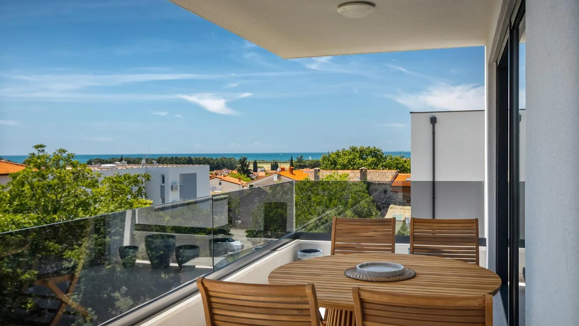 B & M Apartments Novigrad Istria