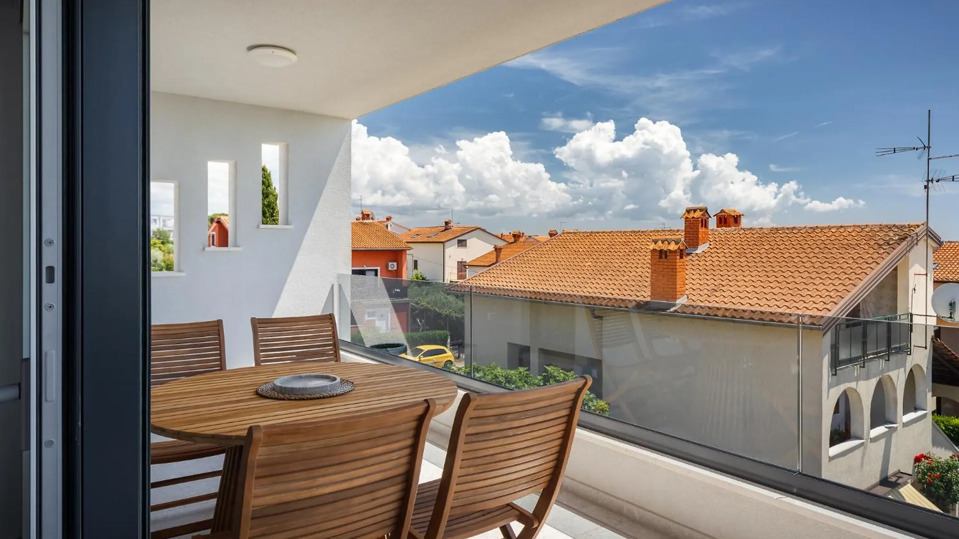 B & M Apartments Novigrad Istria 0*,